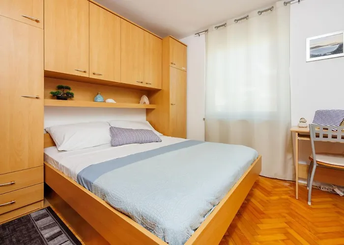 Petak 2 דירה דראמליי